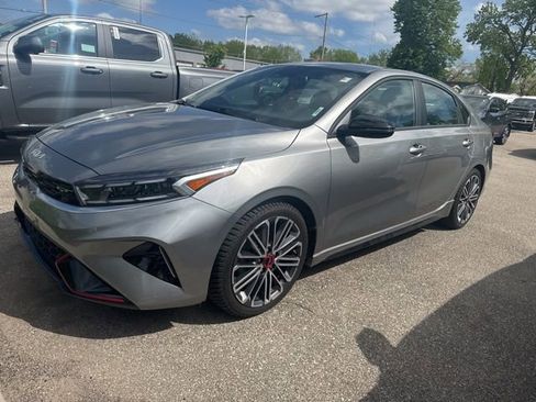 Used 2023 Kia Forte GT FWD image 3