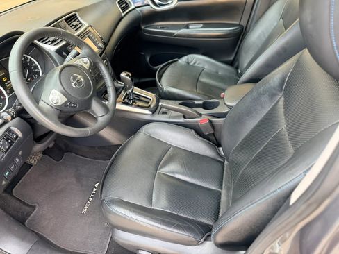 Used 2017 Nissan Sentra SR w/ SR Premium Technology Package FWD image 16
