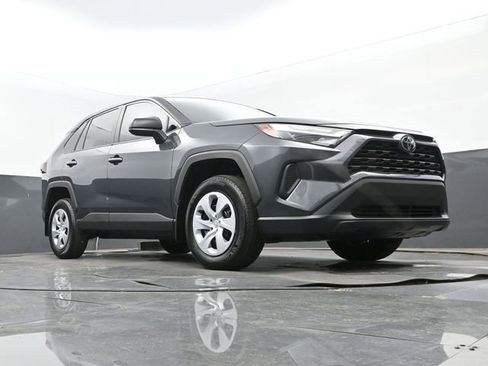 Used 2025 Toyota RAV4 LE FWD image 22