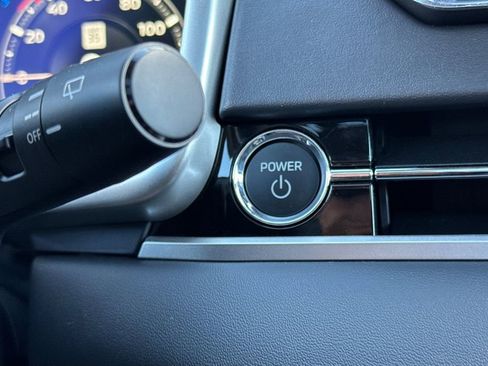New 2025 Mitsubishi Outlander 4WD Plug-In Hybrid image 23
