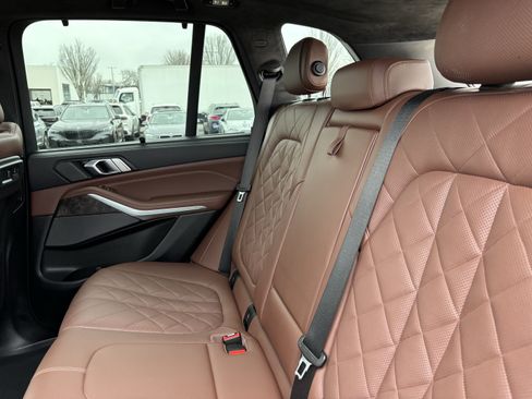 Certified 2023 BMW X5 xDrive40i w/ Executive Package image 32