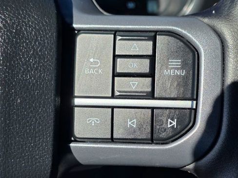 Used 2025 Ford F150 Lariat w/ Equipment Group 502A High image 11