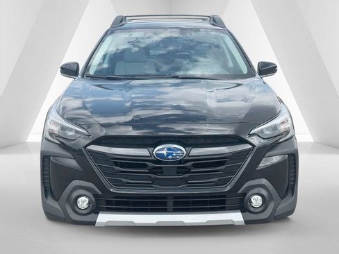 Used 2023 Subaru Outback Limited AWD/4WD image 2