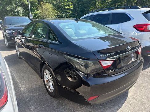 Used 2014 Hyundai Sonata GLS w/ Popular Equipment Group 2 FWD image 2