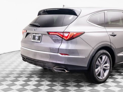 Used 2023 Acura MDX SH-AWD image 39