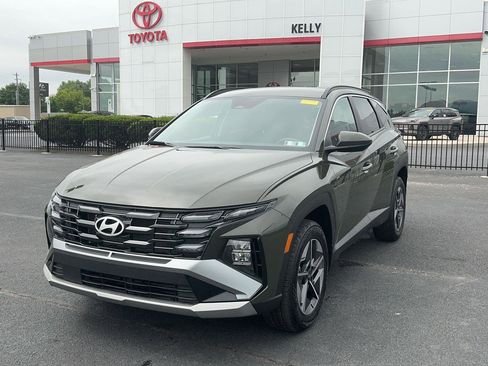 Certified 2025 Hyundai Tucson SEL AWD/4WD image 1