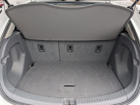 Used 2020 Chevrolet Bolt Premier w/ Infotainment Package image 18