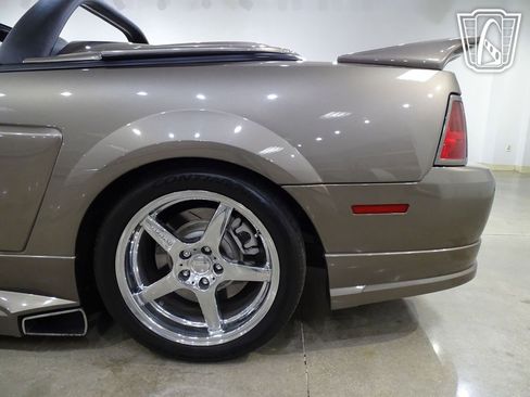 Used 2002 Ford Mustang GT image 31