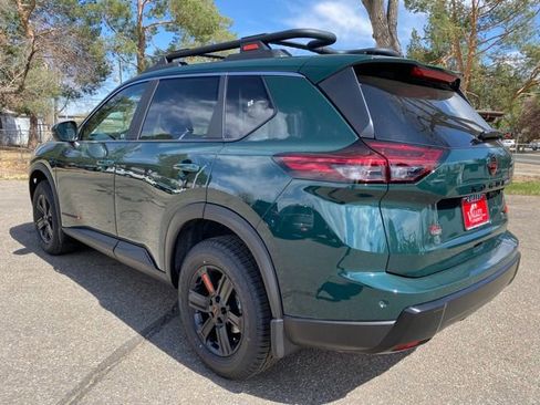 New 2026 Nissan Rogue SV AWD/4WD image 3