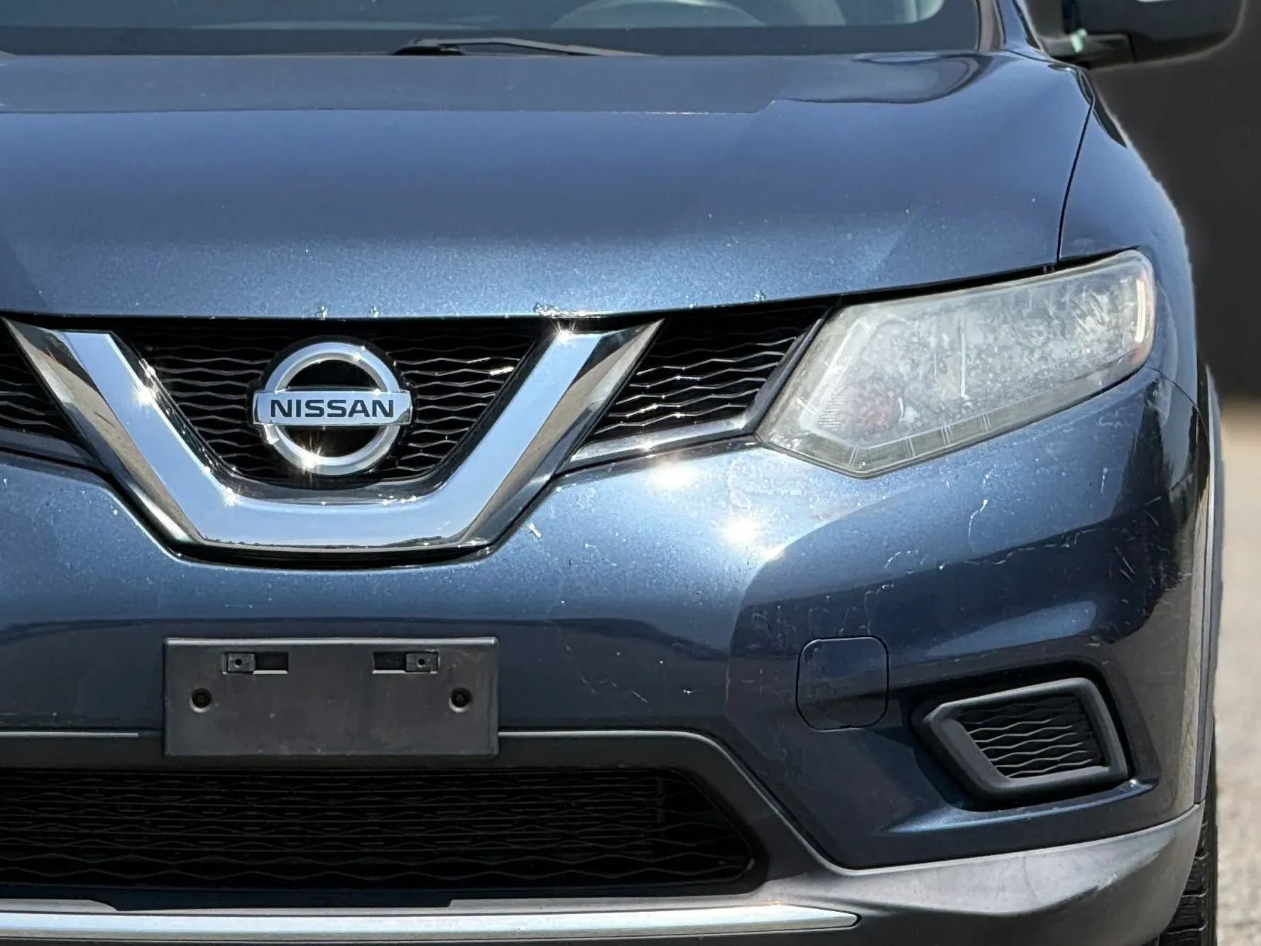 Used 2015 Nissan Rogue SV AWD/4WD image 12