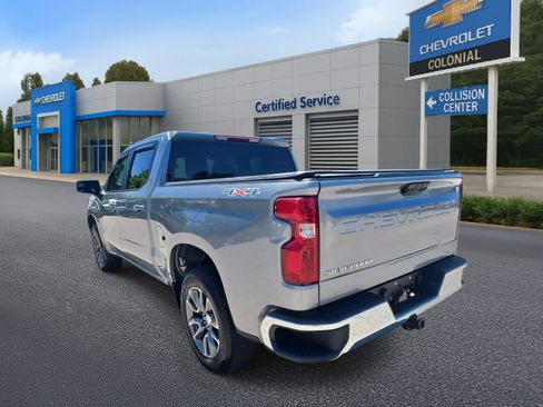 Used 2024 Chevrolet Silverado 1500 LT AWD/4WD image 5