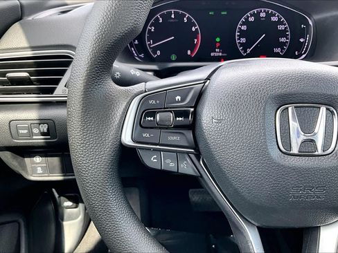 Used 2019 Honda Accord LX image 23