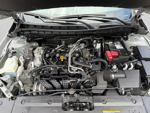 Used 2023 Nissan Altima 2.5 SR FWD image 37