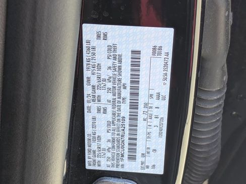 Used 2024 Ford Escape Active FWD image 23