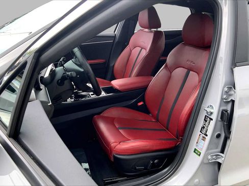 Used 2023 Kia K5 GT-Line w/ GT-Line Premium Package FWD image 9