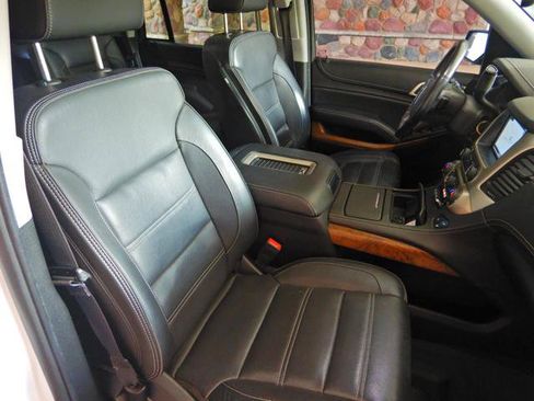 Used 2020 GMC Yukon Denali AWD/4WD image 20