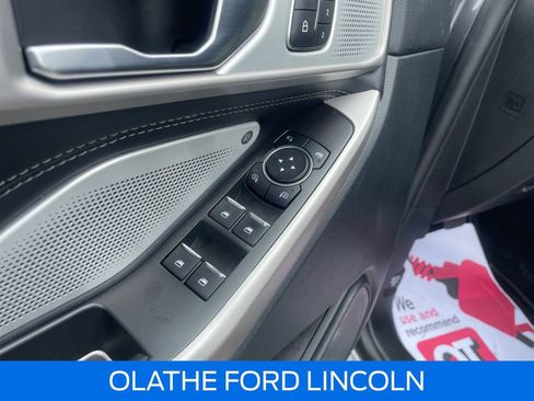 Certified 2024 Ford Explorer Limited w/ Limited Technology Package AWD/4WD image 15