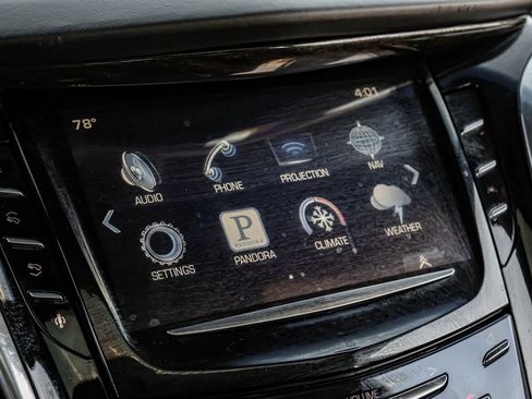 Used 2016 Cadillac Escalade Platinum image 26