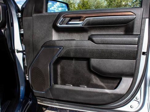 Used 2023 Chevrolet Silverado 1500 LT image 13