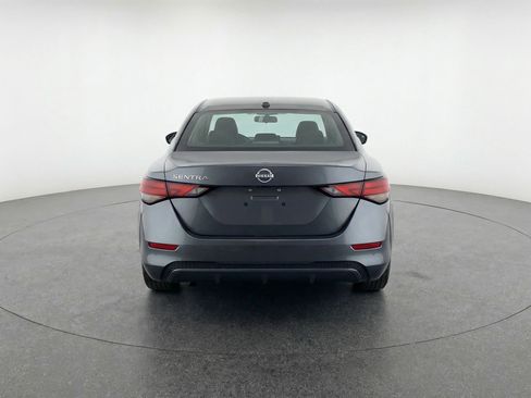 Used 2025 Nissan Sentra SV image 7
