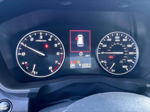 Certified 2025 Subaru Ascent Limited image 8