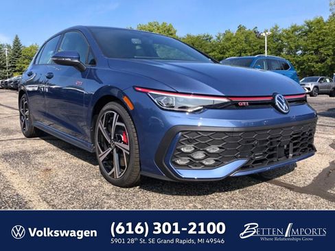 New 2025 Volkswagen GTI SE image 1