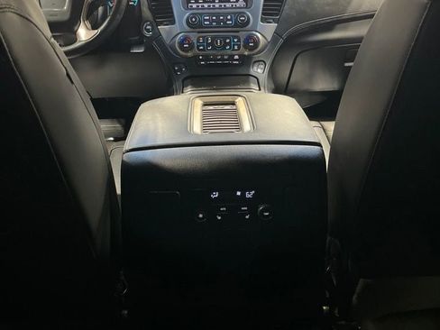 Used 2017 GMC Yukon Denali w/ Open Road Package AWD/4WD image 35