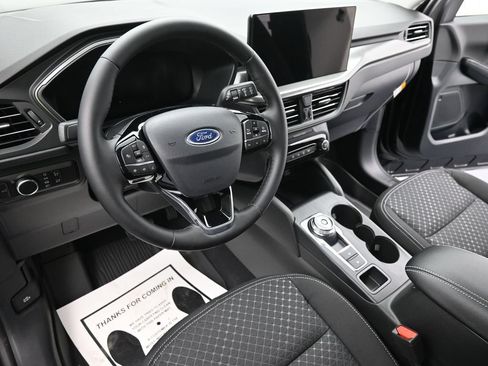 New 2026 Ford Escape Active w/ Tech Pack #1 AWD/4WD image 16