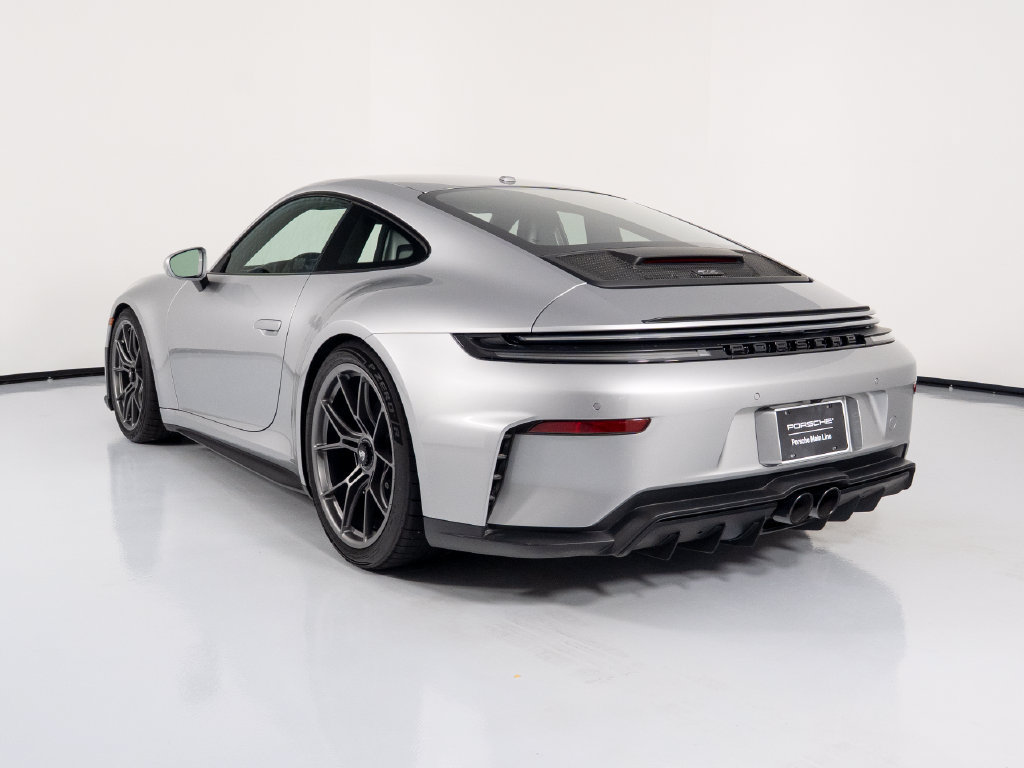 Certified 2026 Porsche 911 GT3 RWD image 3