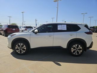 Used 2023 Nissan Rogue SV FWD video 4