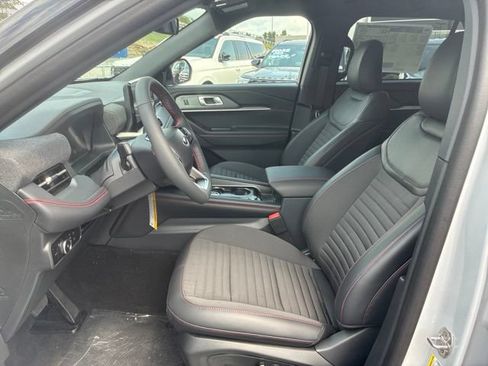 New 2026 Ford Explorer ST-Line w/ ST-Line Street Pack AWD/4WD image 18