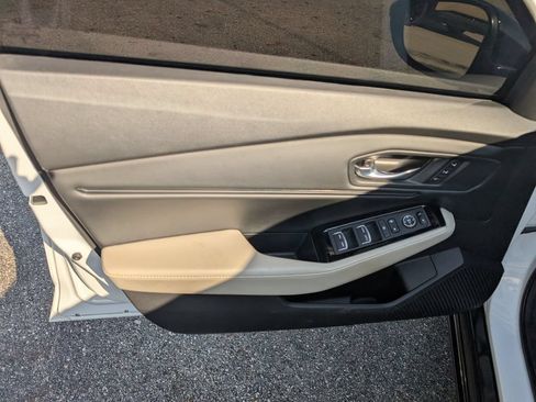 Used 2024 Honda Accord Touring image 15