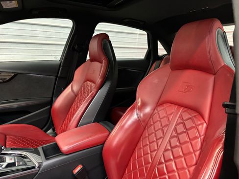 Used 2020 Audi S4 Premium Plus w/ Premium Plus Package image 20