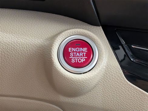 Used 2017 Honda Accord EX-L image 18