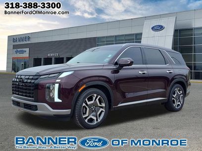Used 2023 Hyundai Palisade Limited w/ Cargo Package