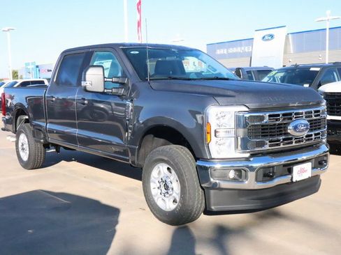 New 2026 Ford F250 XLT w/ FX4 Off-Road Package image 1