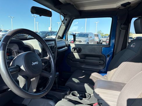 Used 2010 Jeep Wrangler Sport AWD/4WD image 13