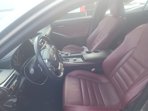 Used 2019 Lexus IS 300 F Sport w/ F Sport Package RWD image 11