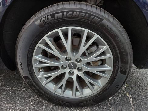 Used 2024 Genesis GV80 2.5T AWD/4WD image 24