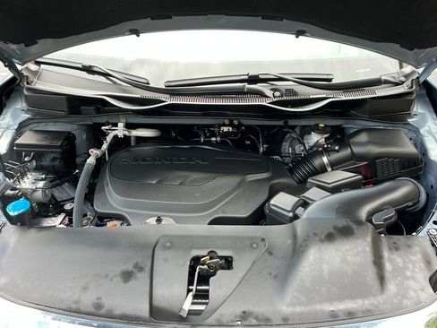 Used 2024 Honda Odyssey Elite image 25