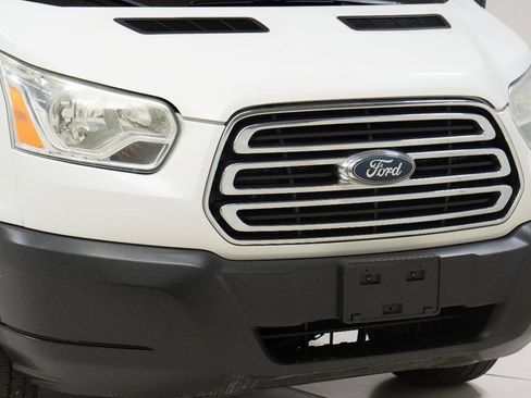 Used 2015 Ford Transit 350 XLT RWD image 10