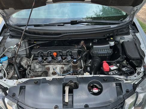 Used 2014 Honda Civic LX image 9