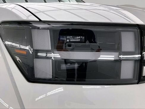 Used 2026 Hyundai Santa Fe SE FWD image 30