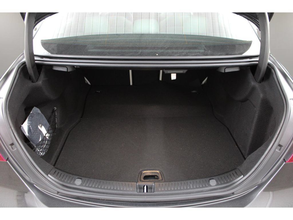 Used 2023 Mercedes-Benz E 450 4MATIC Sedan image 30