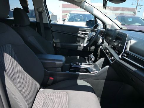 Used 2023 Kia Sportage LX FWD image 23