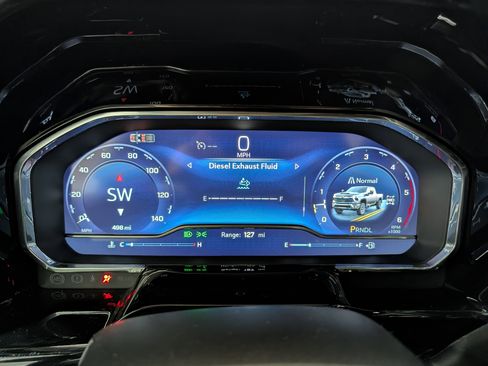 Used 2025 Chevrolet Silverado 2500 LT image 20