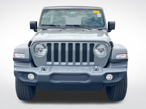 Used 2023 Jeep Wrangler Unlimited Sport AWD/4WD image 3