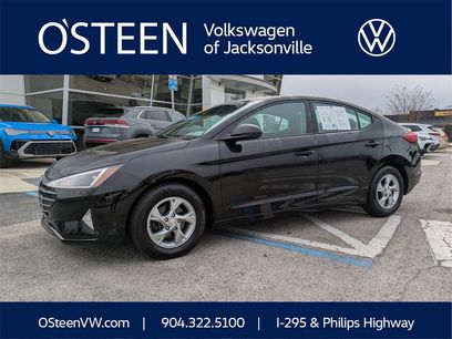 Used 2019 Hyundai Elantra SE w/ Cargo Package