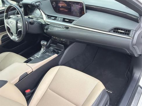 Used 2020 Lexus ES 350 w/ Premium Package image 13