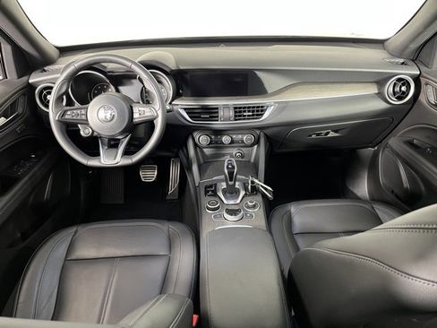 Used 2023 Alfa Romeo Stelvio Ti image 44